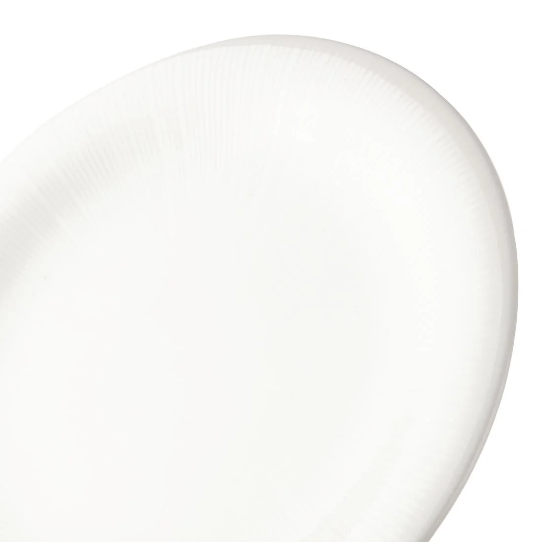 Royal Bone Ascot Embossed Coupe Plates 180mm (12 Pack) - Image 2