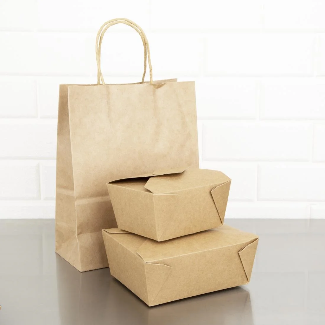 Fiesta Compostable Paperboard Food Cartons 600ml / 21oz (Pack of 400) - Image 5