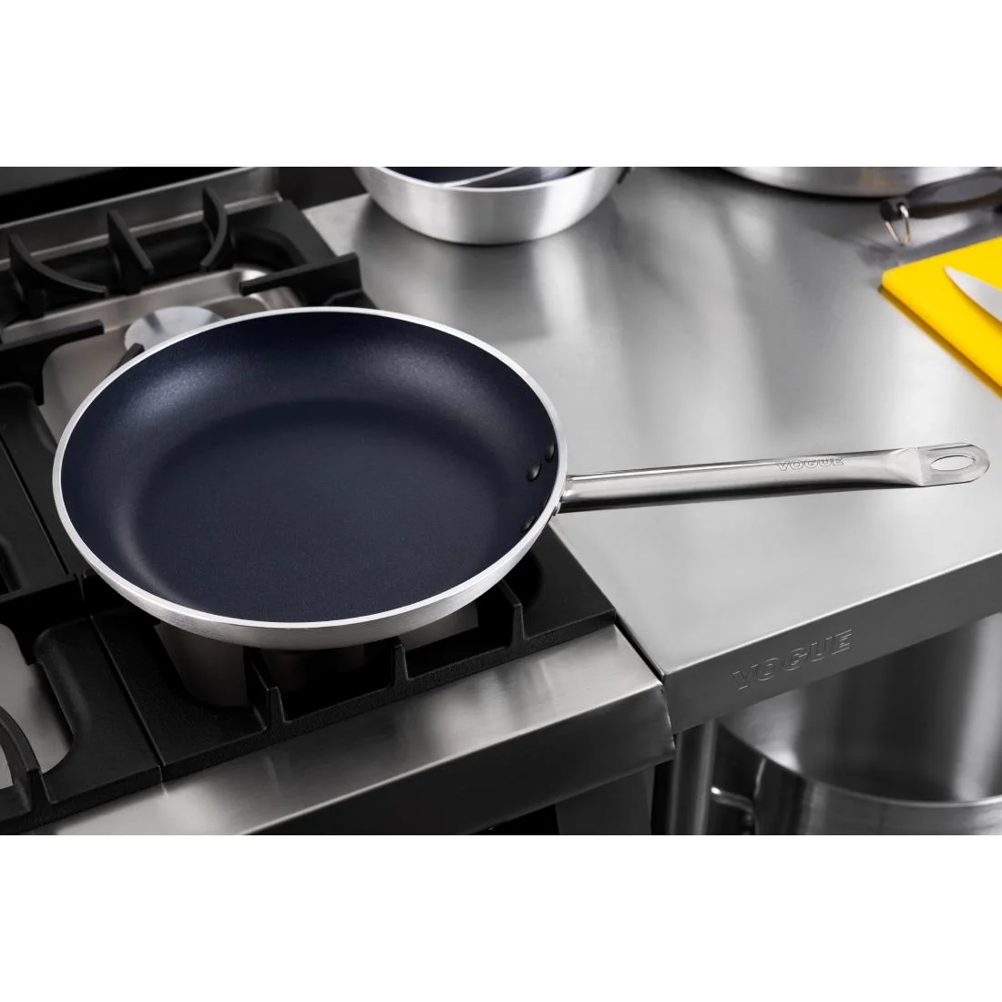 Vogue Aluminium Non-Stick Teflon Platinum Plus Frying Pan 32cm - Image 7