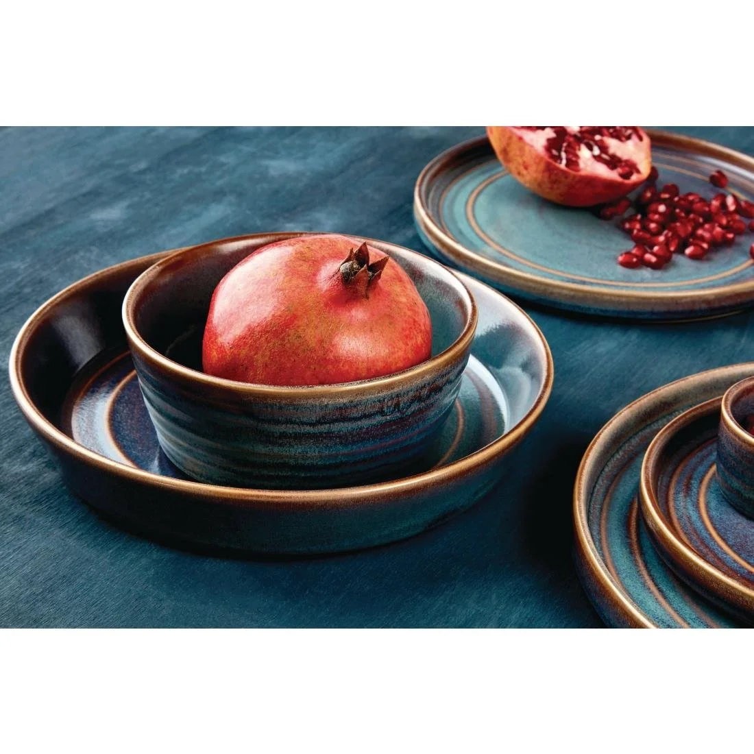 Olympia Cavolo Flat Round Bowls Iridescent 220mm (4 Pack) - Image 3