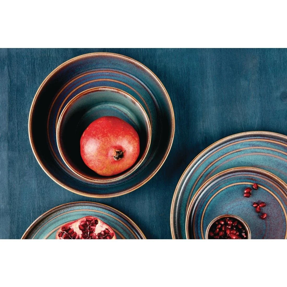 Olympia Cavolo Flat Round Bowls Iridescent 220mm (4 Pack) - Image 4