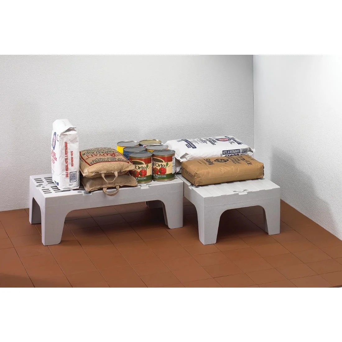 Cambro Dunnage Rack 300 x 533 x 915mm - Image 4