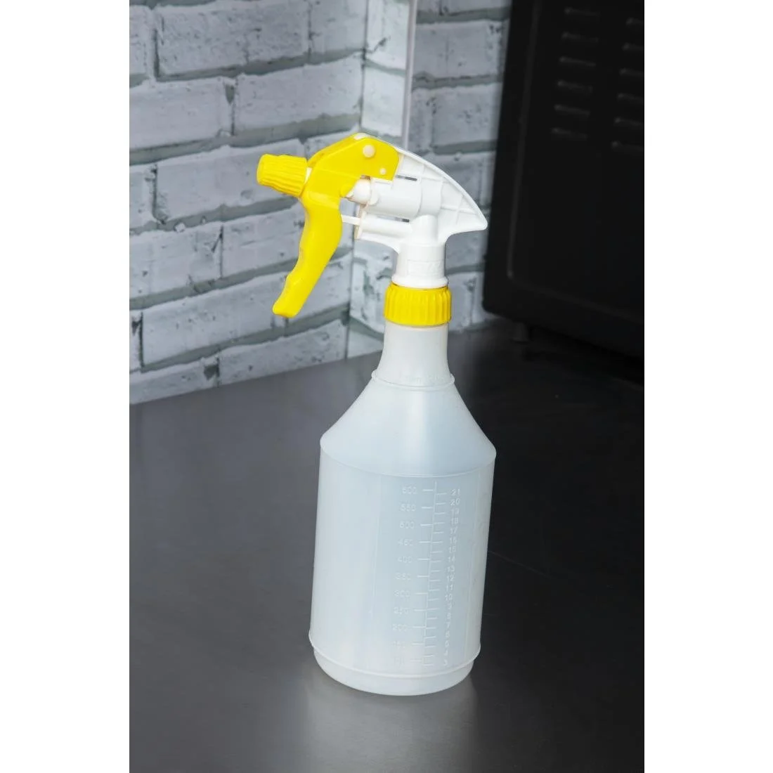 SYR Trigger Spray Bottle Yellow 750ml - Image 8