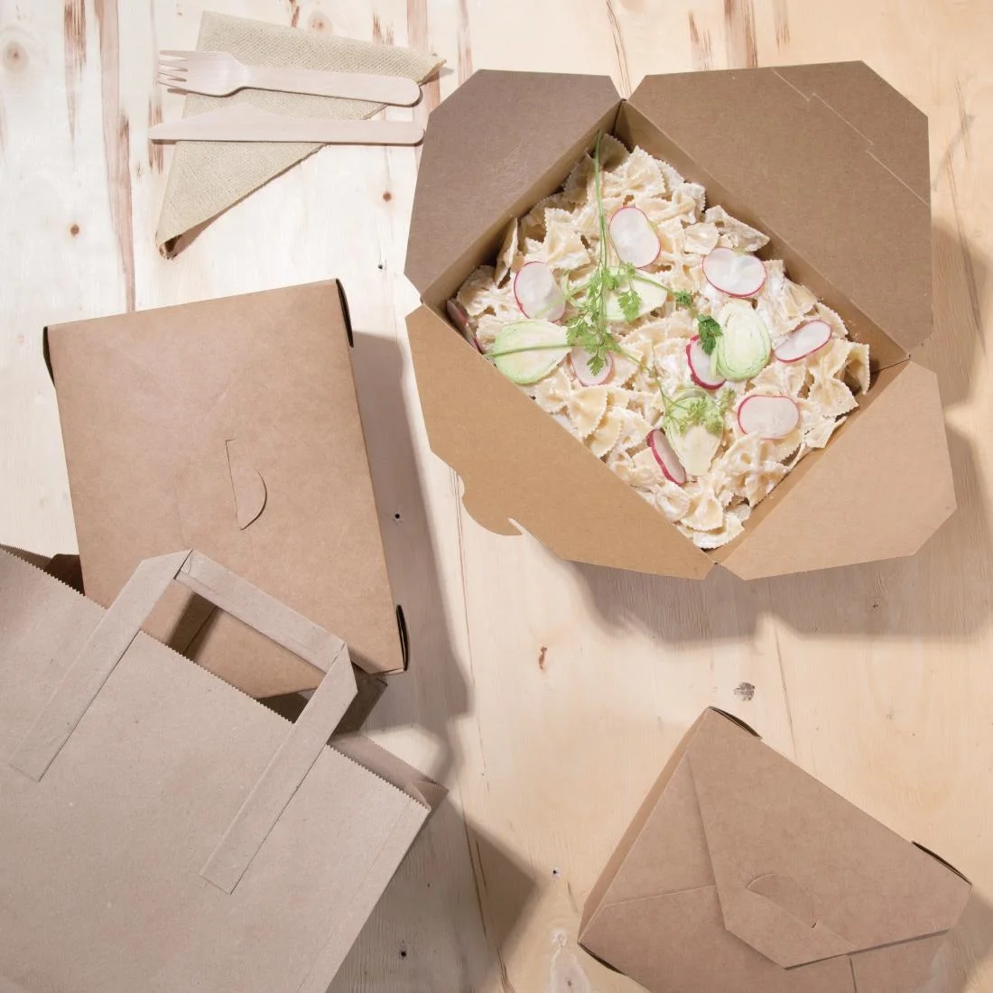 Fiesta Cardboard Takeaway Food Containers 197mm (Pack of 200) - Image 4