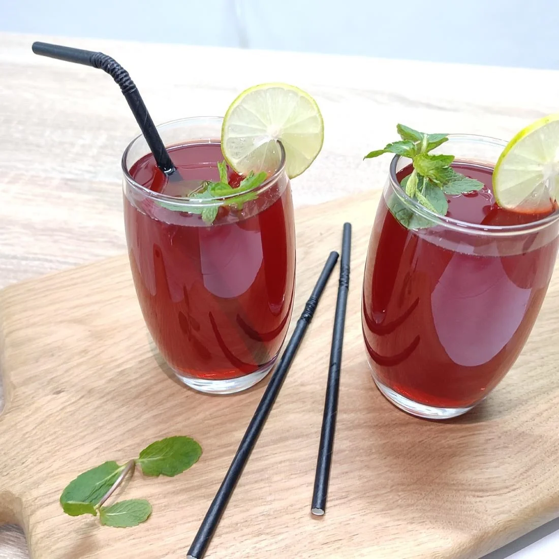 Fiesta Compostable Individually Wrapped Bendy Paper Straws Black (Pack of 250) - Image 6