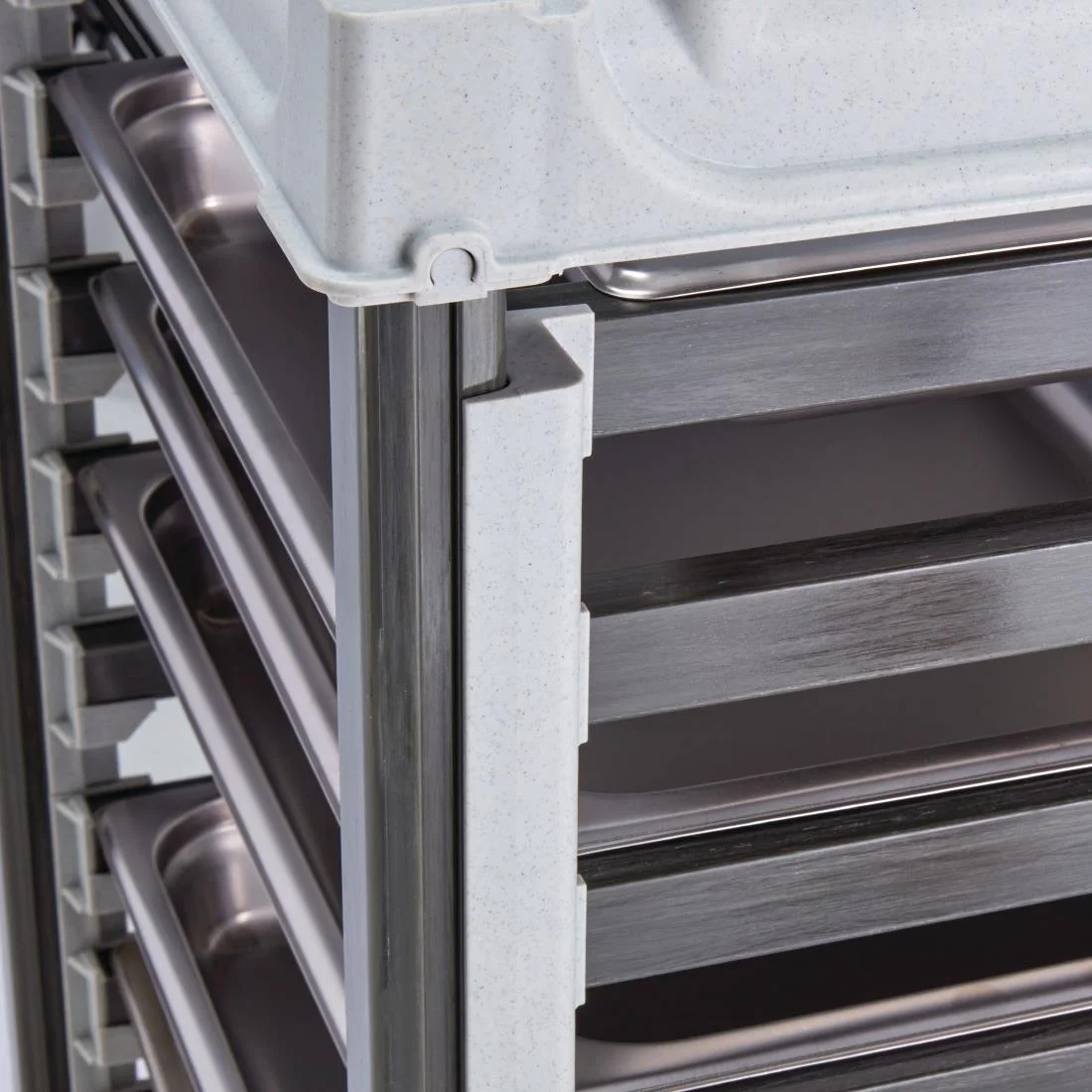 Cambro 1/1 Gastronorm Trolley 9 Tray Capacity Short - Image 3