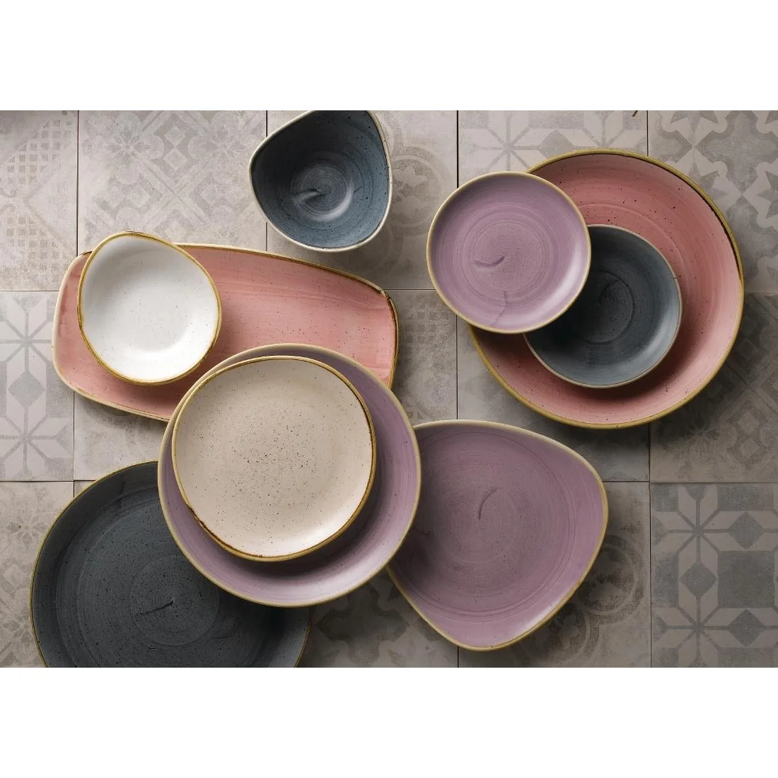 Churchill Stonecast Lavender Lotus Plates 228mm (12 Pack) - Image 3