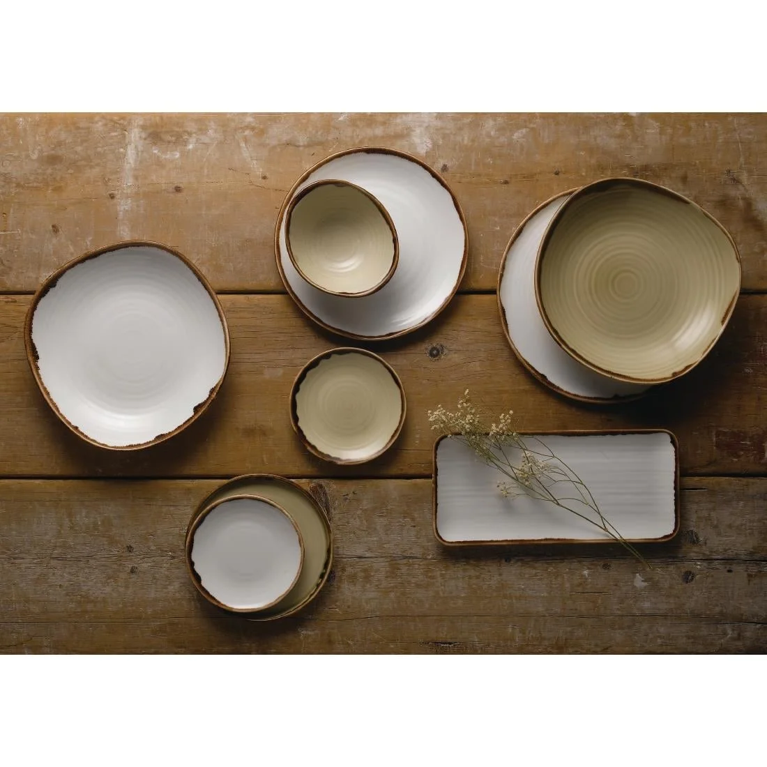 Dudson Harvest Organic Coupe Flat Plates Natural 318mm (6 Pack) - Image 2