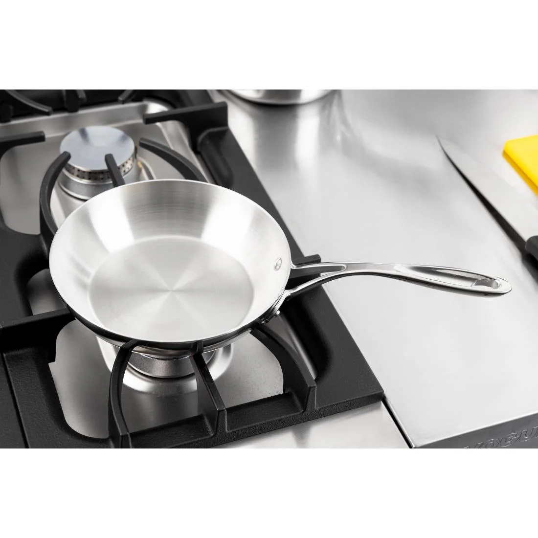 Vogue Stainless Steel and Aluminium Tri-Wall Frying Pan 20cm - Image 8
