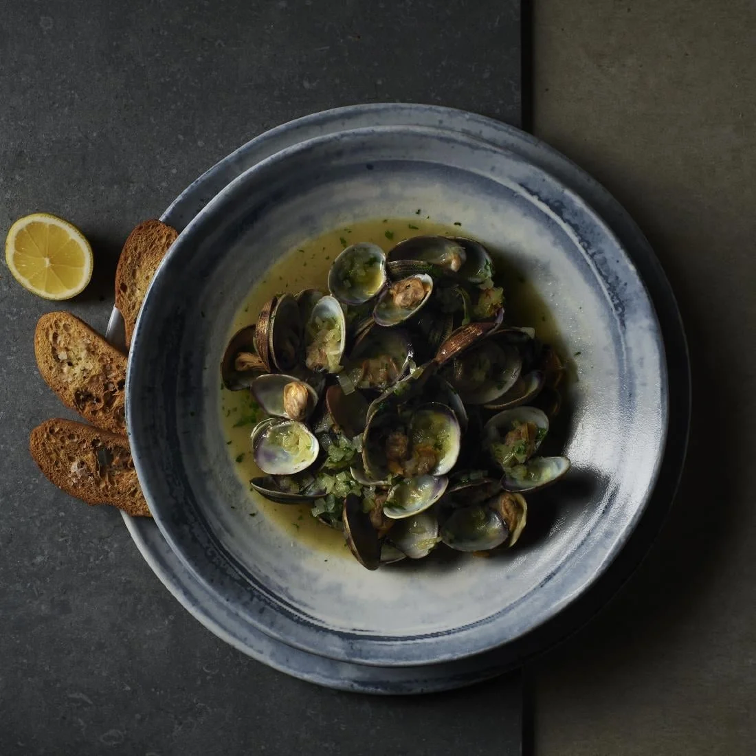 Dudson Makers Finca Nova Rimmed Soup Bowls Limestone 210mm (12 Pack) - Image 3