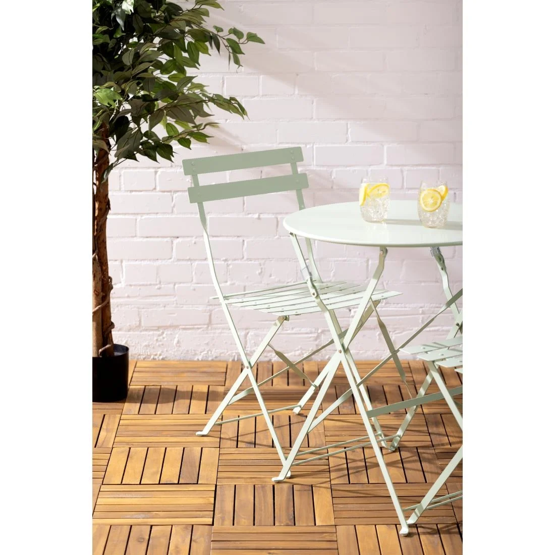 Bolero Perth Light Green Pavement Style Steel Folding Chairs (Pack of 2) - Image 9