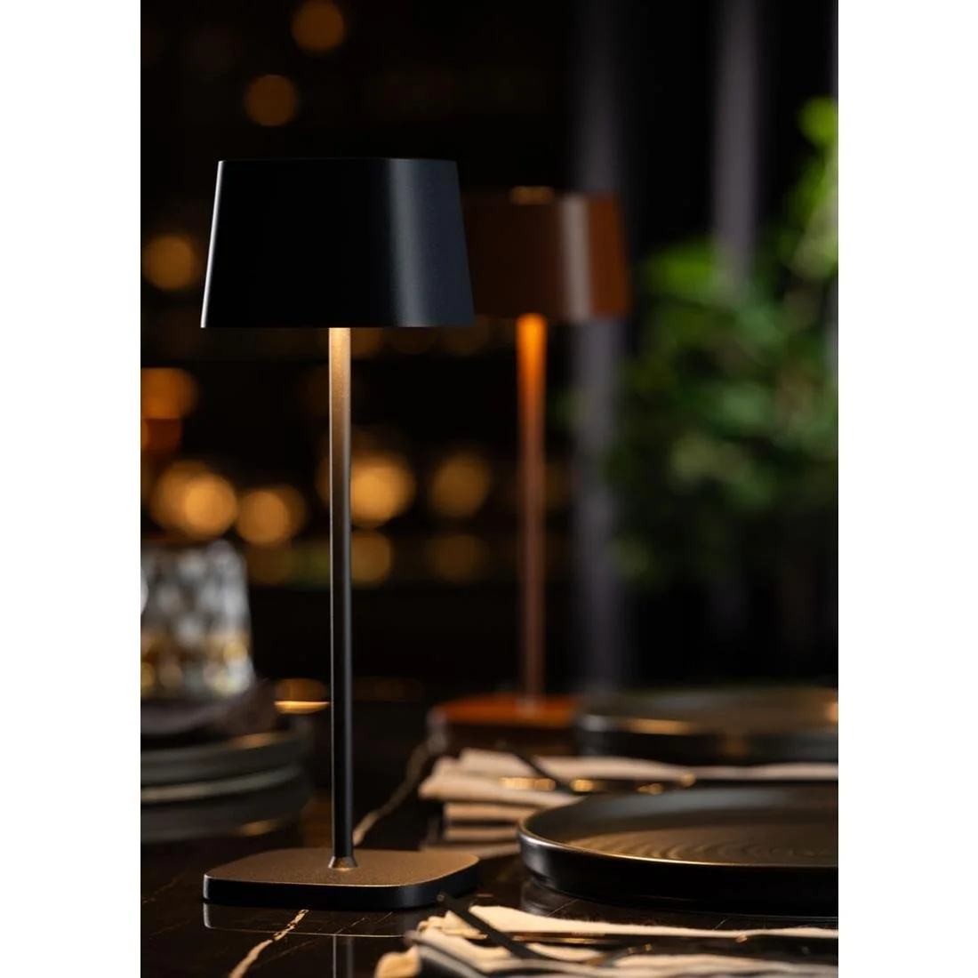 Utopia Montego LED Cordless Table Lamp 300mm Black (6 Pack) - Image 2