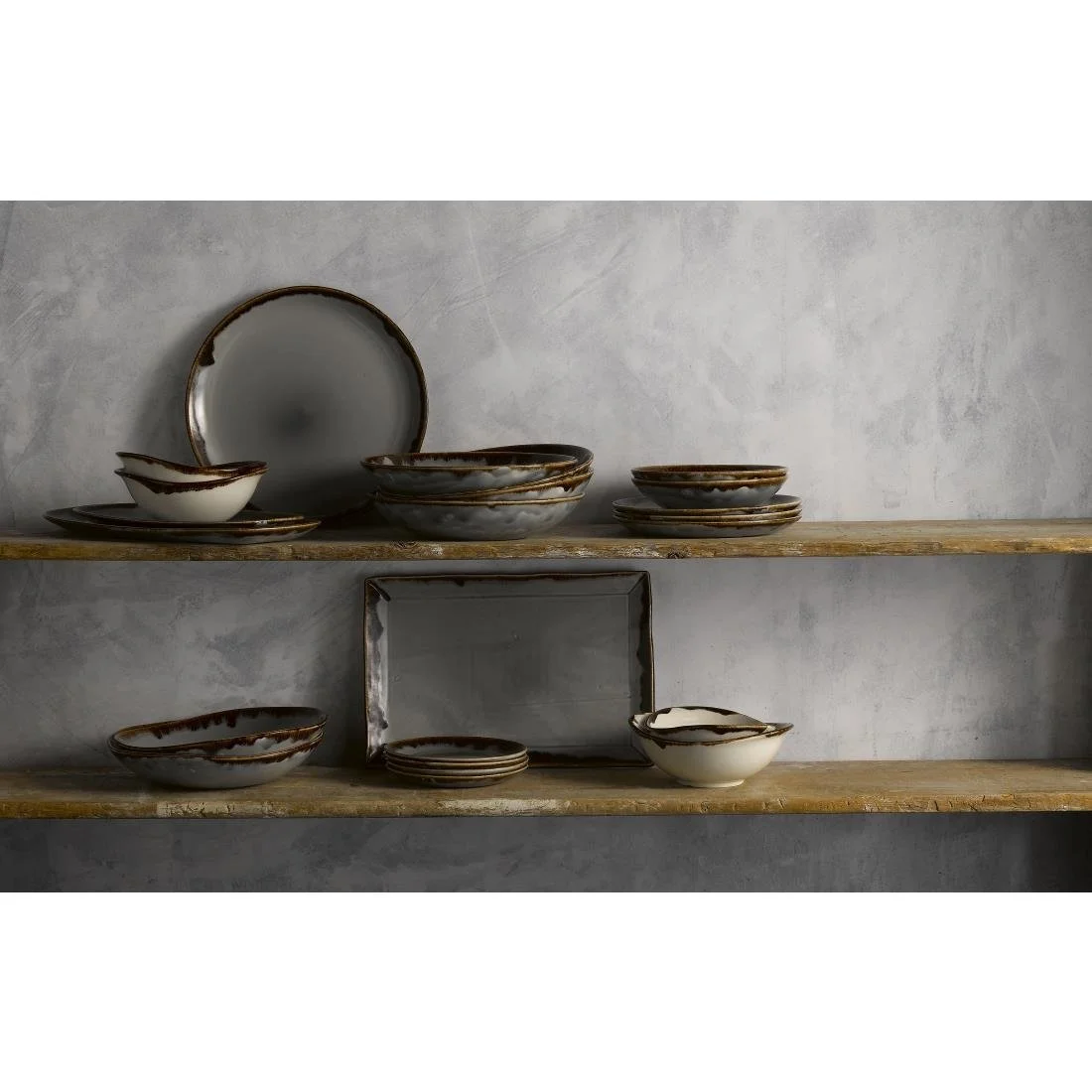 Dudson Harvest Walled Plates Grey 210mm (6 Pack) - Image 4