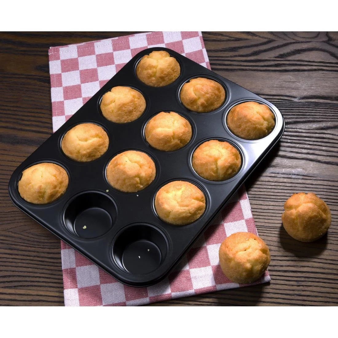 Vogue Carbon Steel Non-Stick Muffin Tray 12 Cup - Image 2