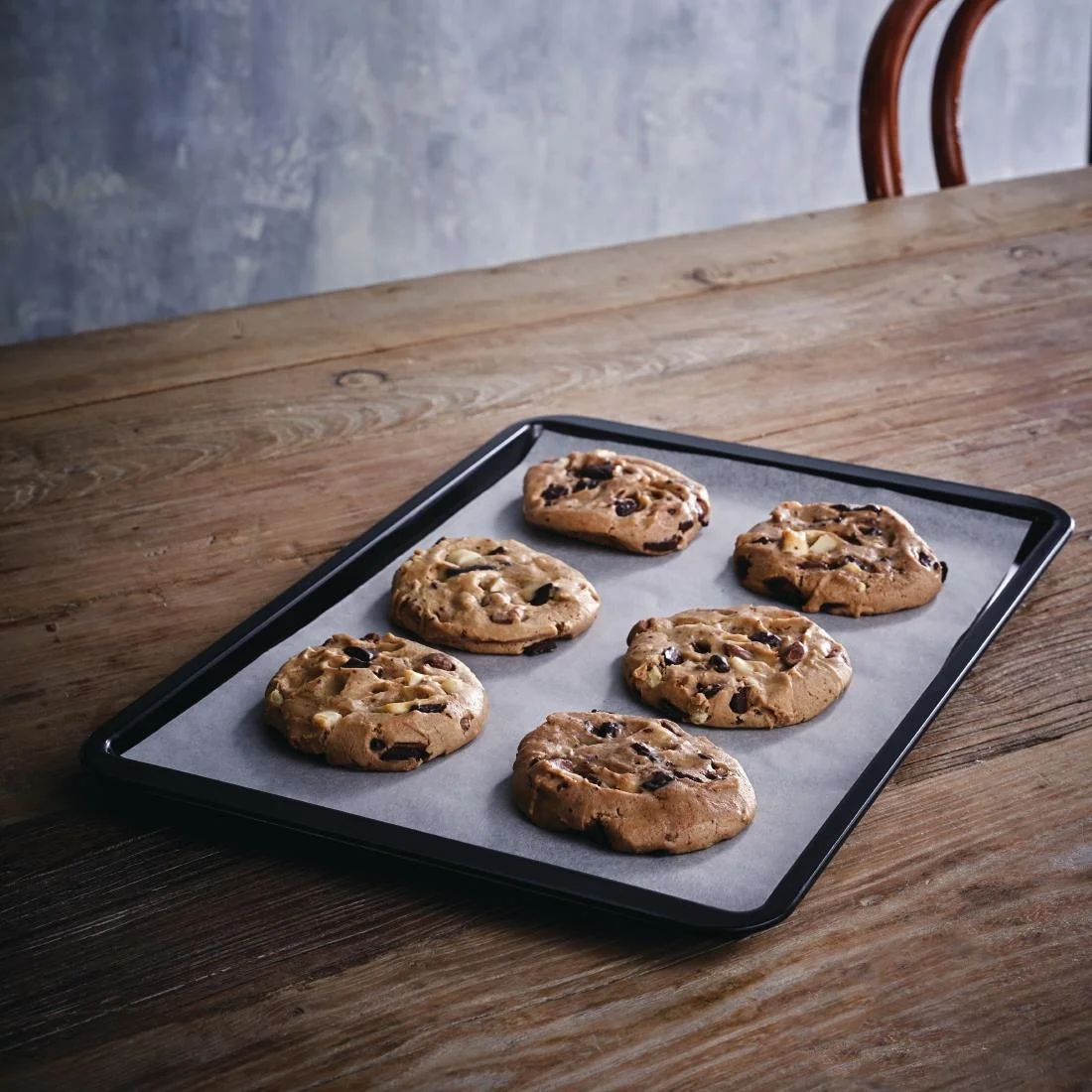 Vogue Non Stick Baking Tray Small - Image 2