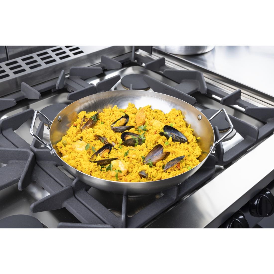 Vogue Black Iron Paella Pan 325mm