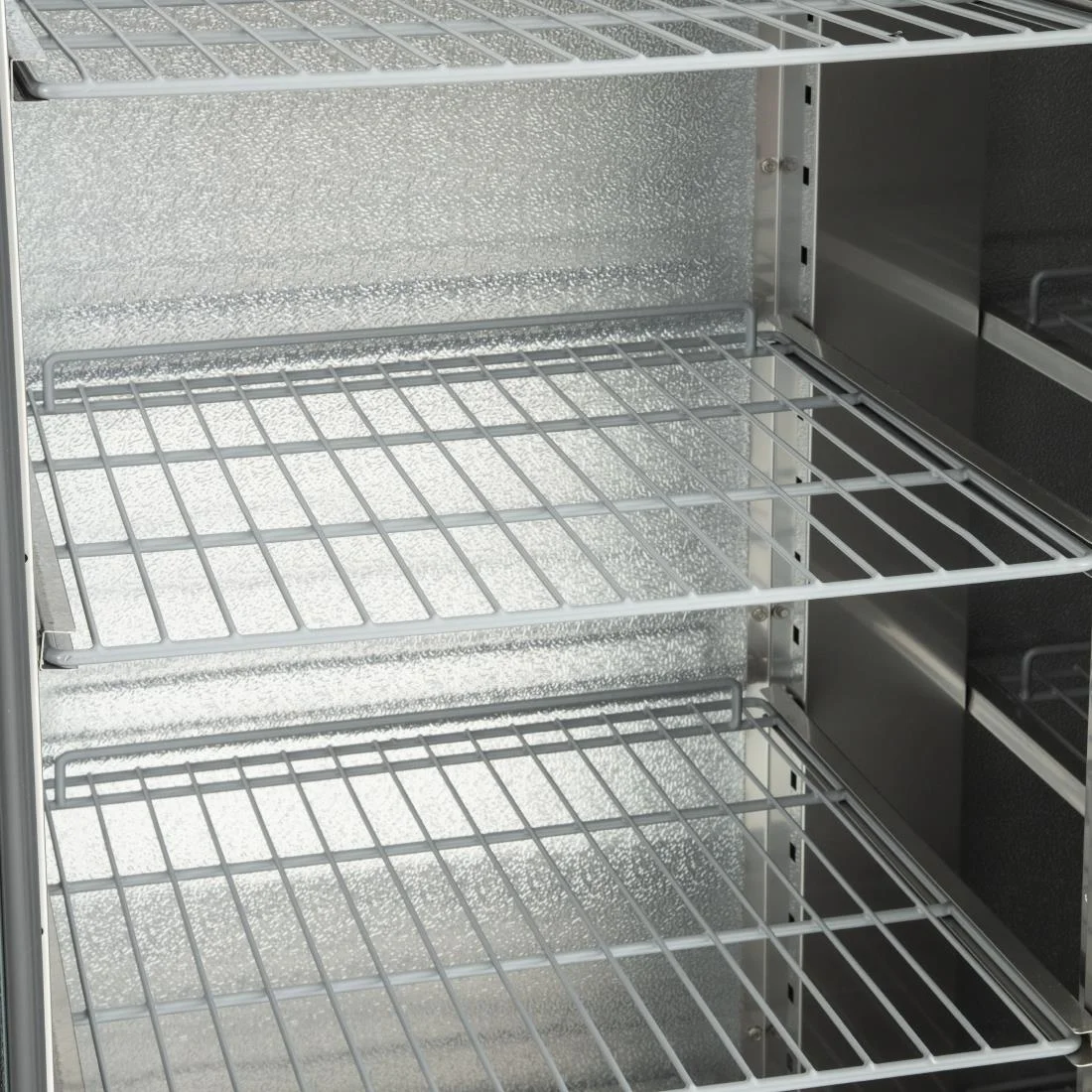 Polar 2 Door Slimline Freezer 960 Ltr - Image 5