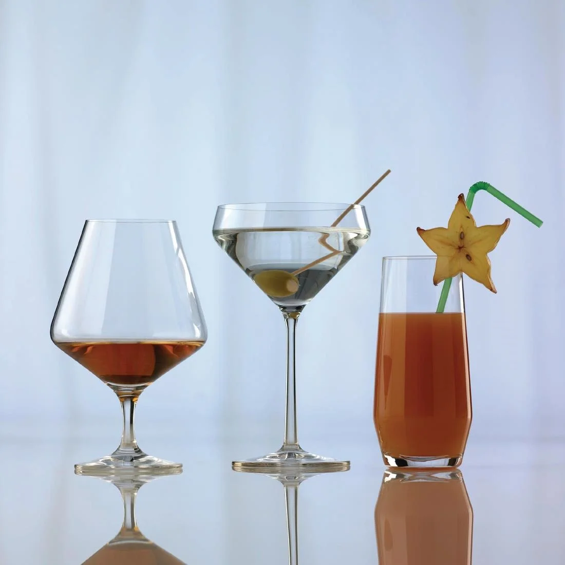 Schott Zwiesel Pure Crystal Martini Glasses 343ml - Image 4