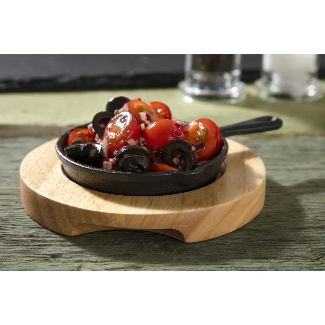 Olympia Mini Cast Iron Round Pan 115mm - Image 7