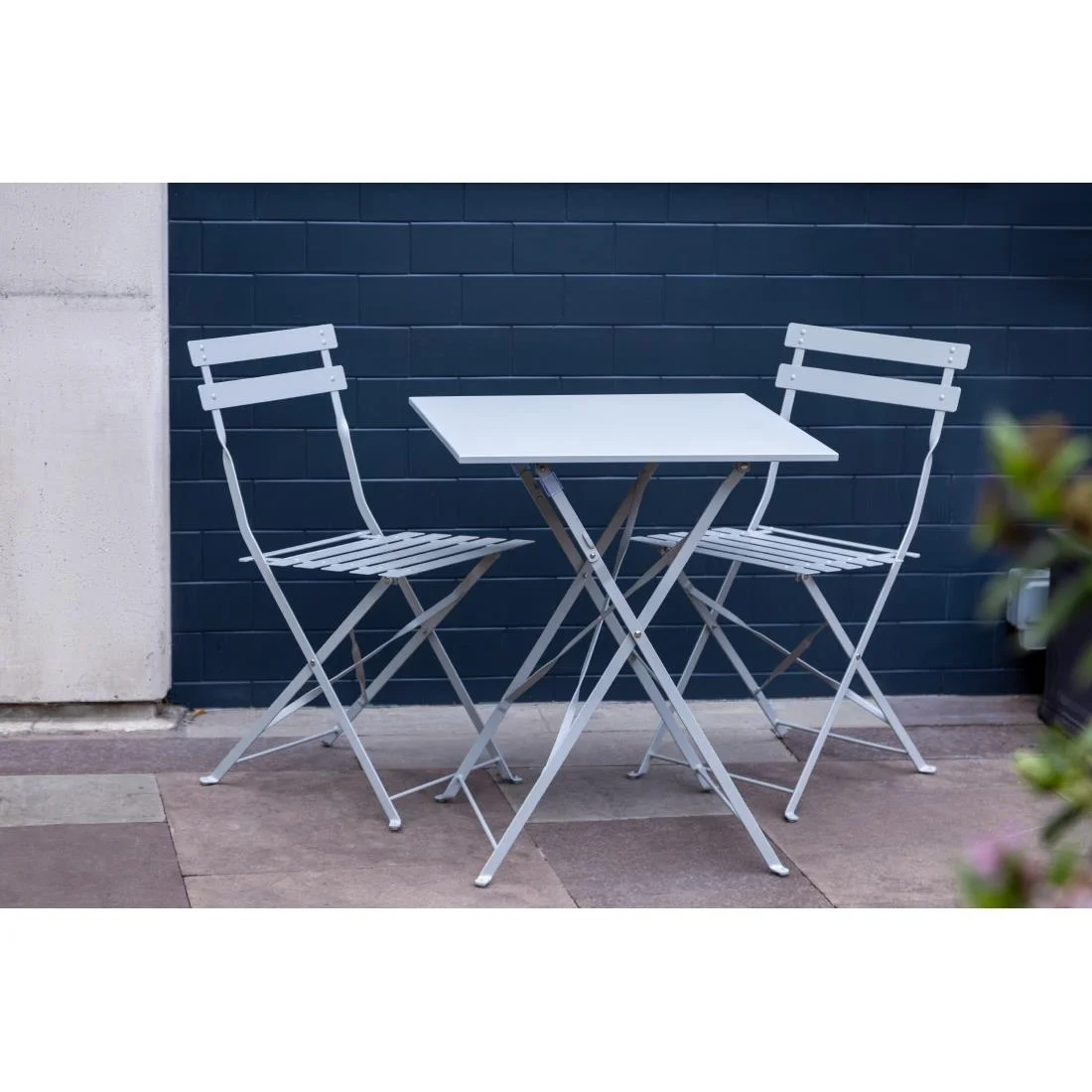 Bolero Perth Grey Pavement Style Steel Folding Chairs (Pack of 2) - Image 13