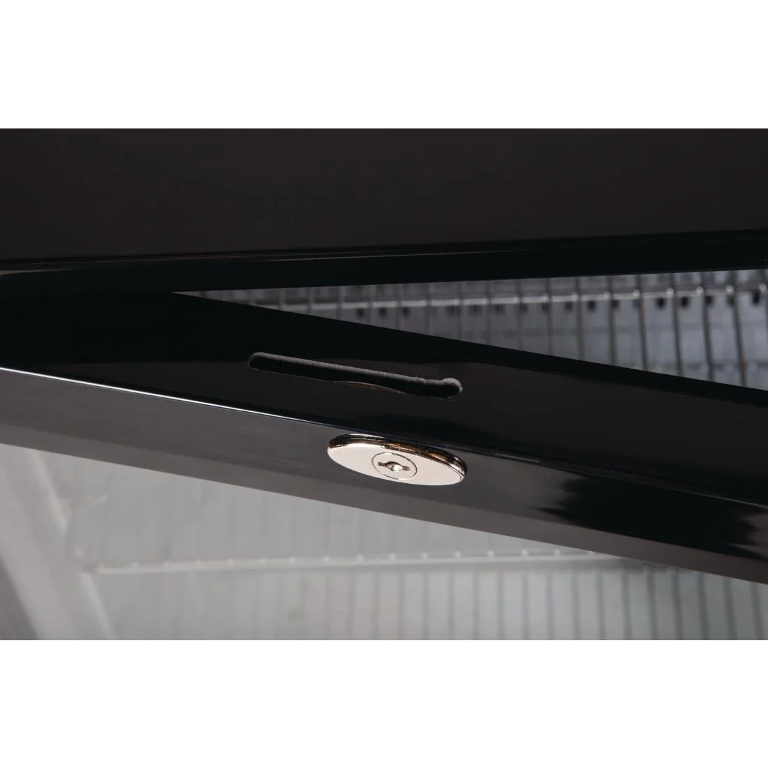 Polar Back Bar Cooler with Hinged Door in Black 138Ltr - Image 7