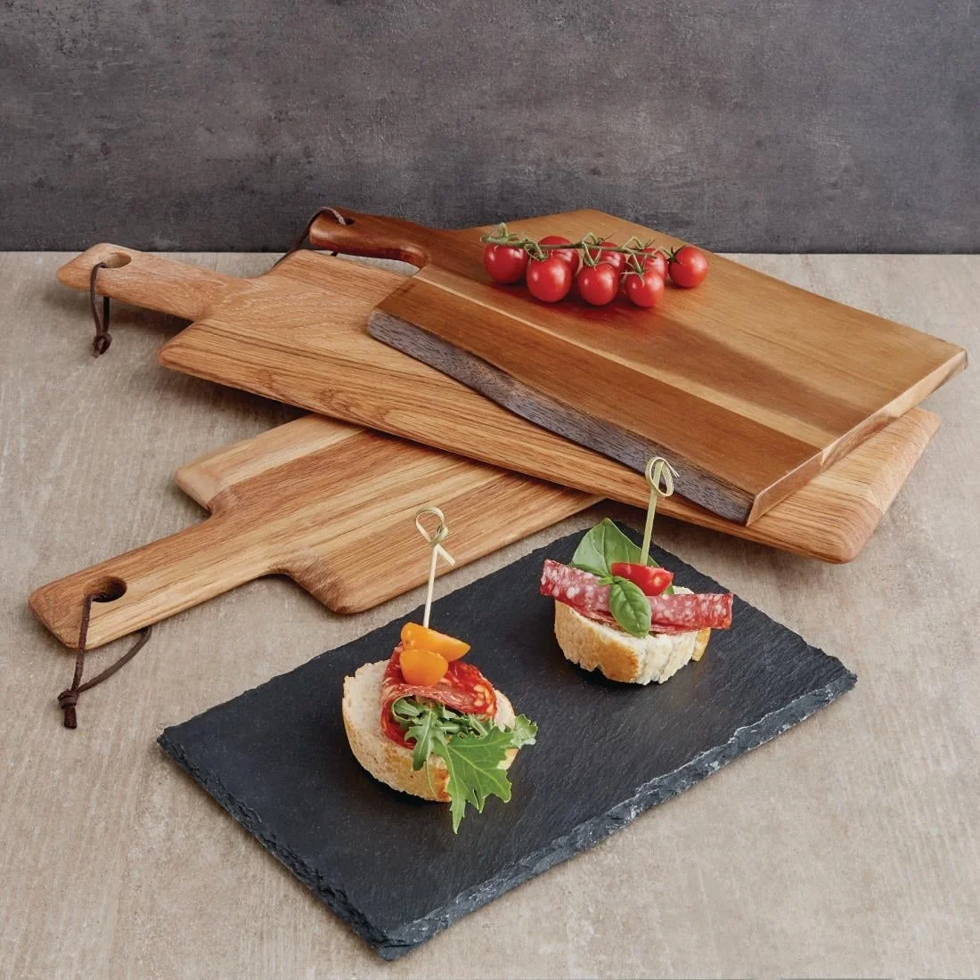Olympia Oak Handled Wooden Board Medium - Image 4