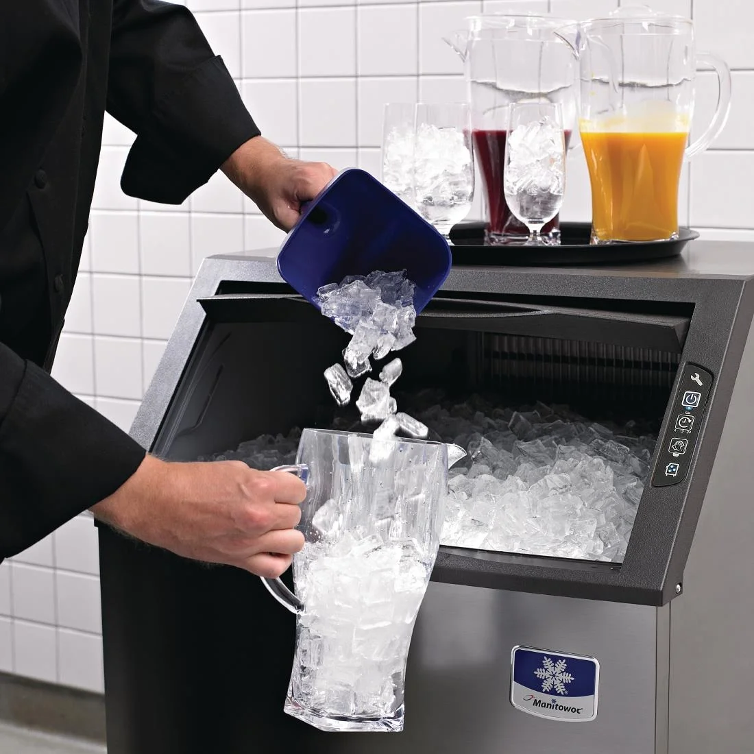 Manitowoc NEO Integral Storage Ice Maker 59kg - Image 3