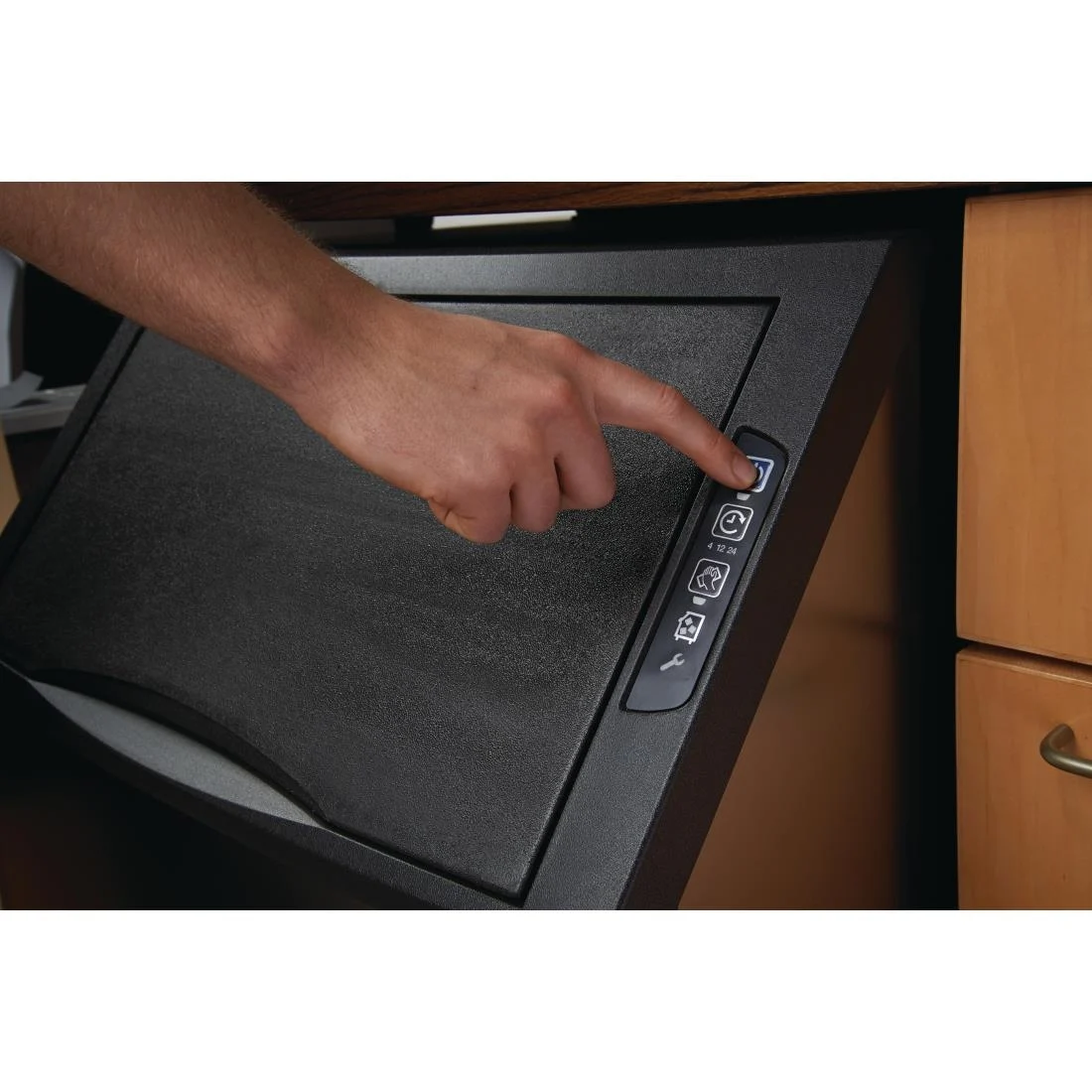 Manitowoc NEO Integral Storage Ice Maker 104kgs