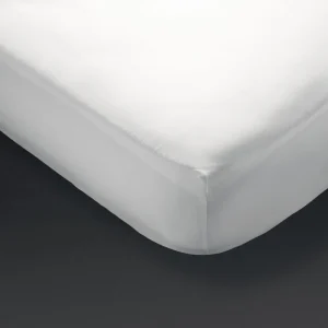 Mitre Comfort Percale Fitted Sheet White Super King