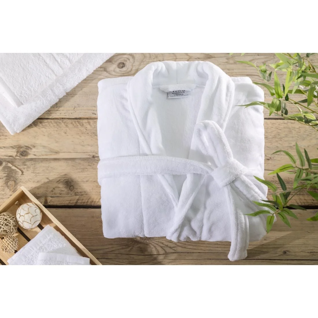 Mitre Comfort Vienna Bathrobe Large - Image 5
