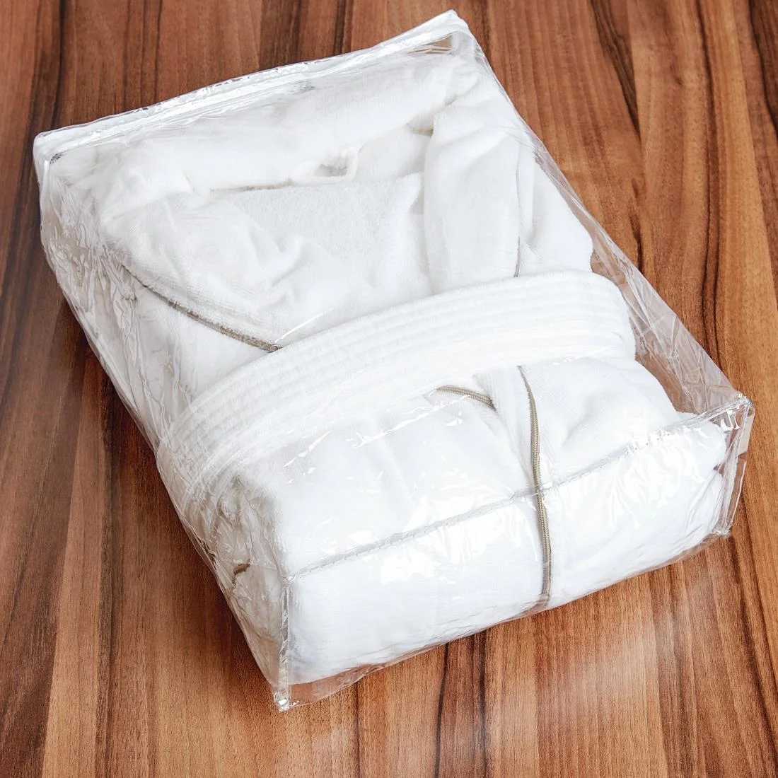 Mitre Heritage Ambassador Bathrobe With Taupe Piping - Image 2