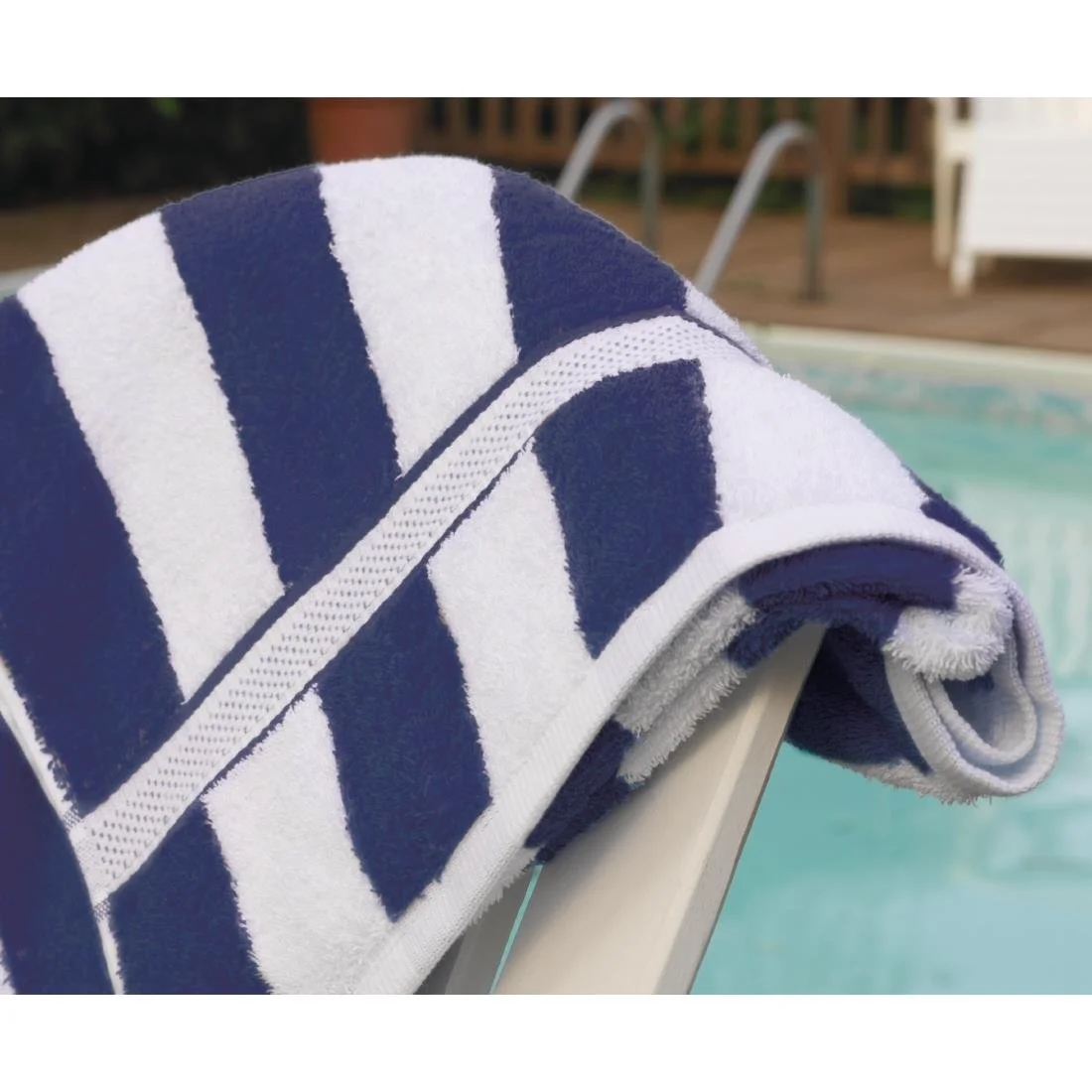 Mitre Comfort Splash Towel Navy - Image 3