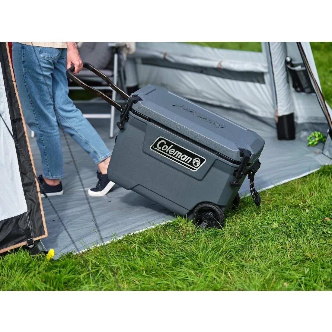 Coleman Convoy Cooler 65QT Wheeled - Image 10