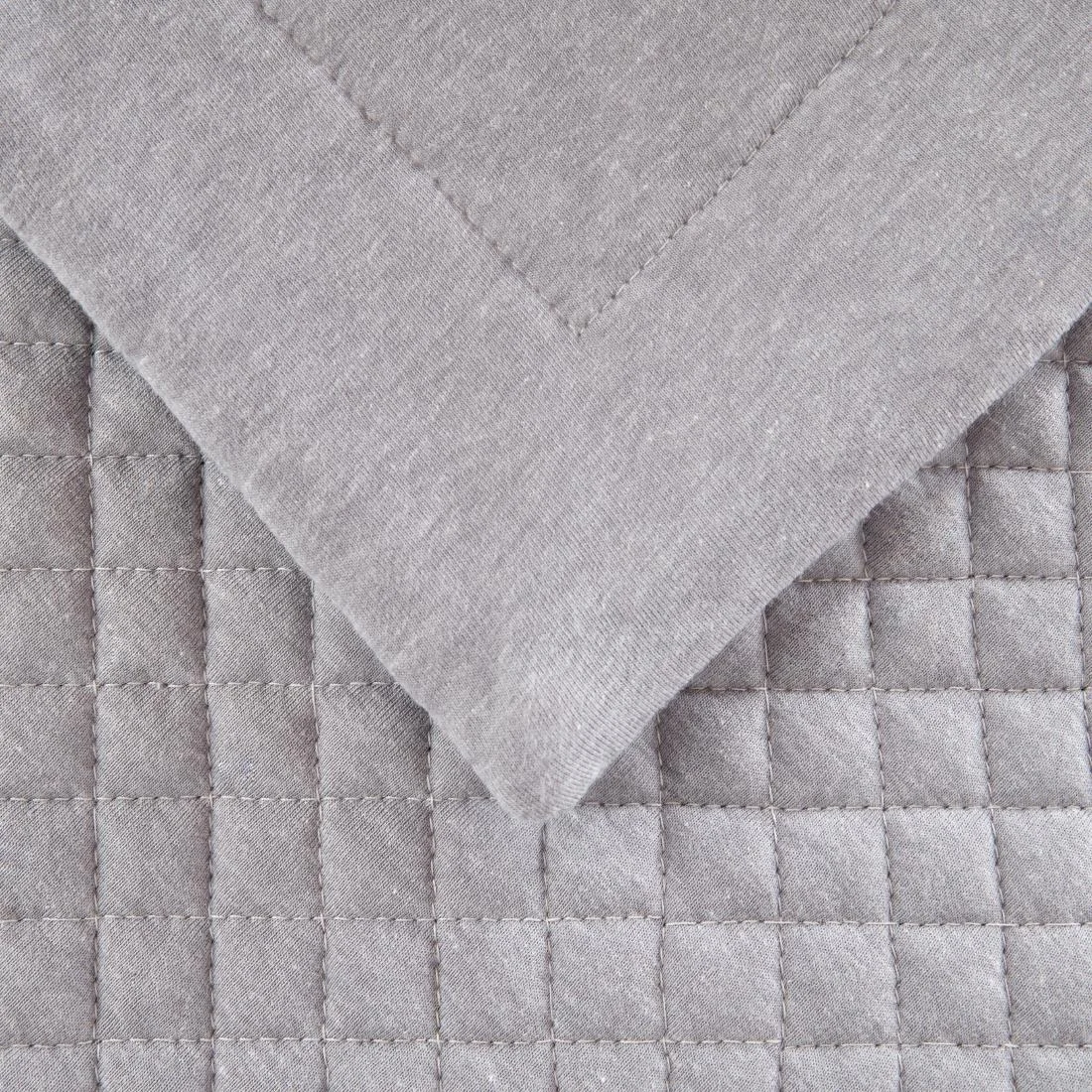 Mitre Essentials Quilted Waffle Runner Grey - Image 2