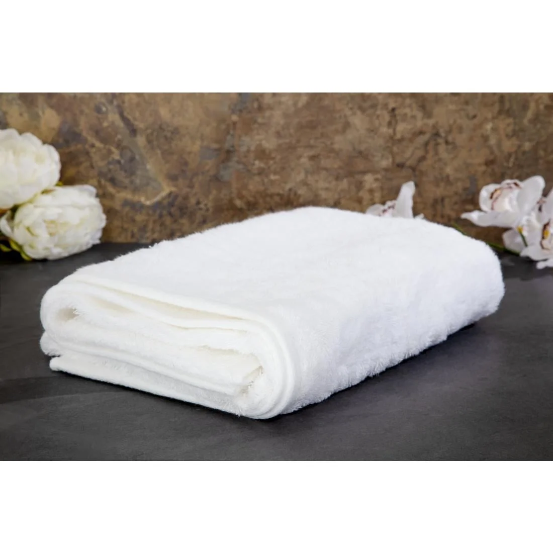 EcoKnit Bath Towel White, 600gsm - Image 2