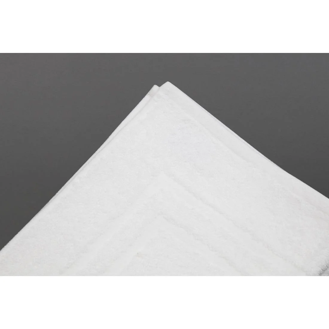 EcoKnit Bath Mat White, 800gsm - Image 5