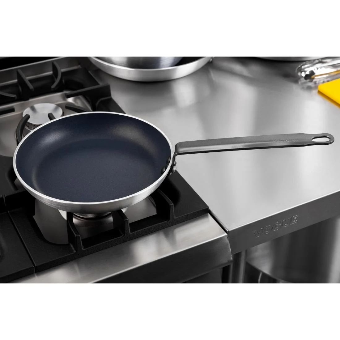 Vogue Aluminium Non-stick Teflon Platinum Plus Frying Pan 26cm - Image 7
