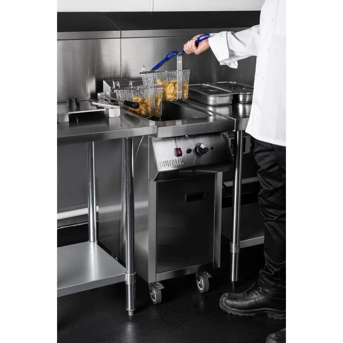 Buffalo Free Standing Electric Fryer 20Ltr - Image 11