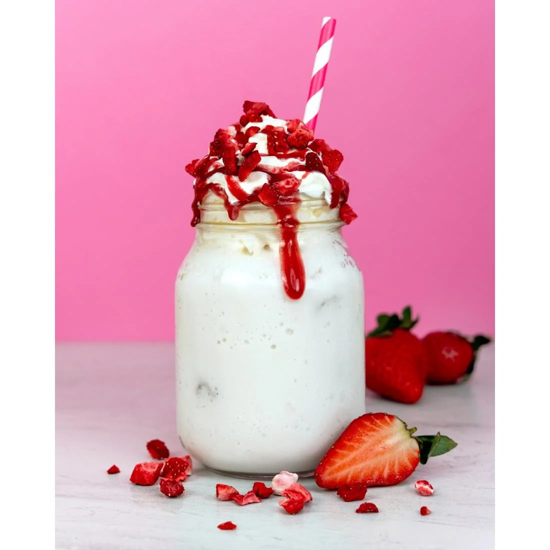 Simply Strawberry Syrup 1Ltr - Image 2