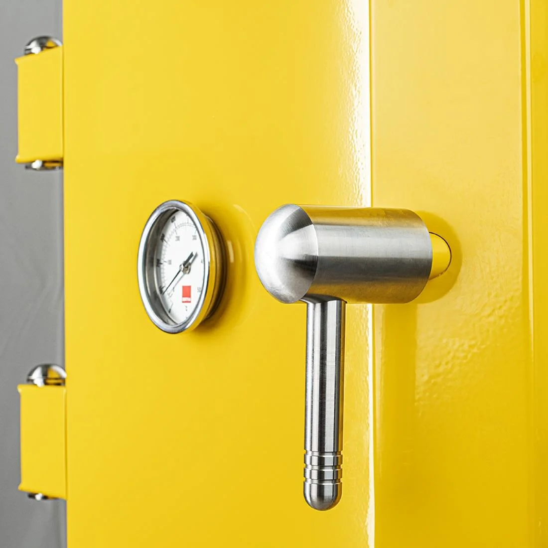 Bertha Professional Inflorescence Charcoal Oven BER-16016 Buttercup - Image 3