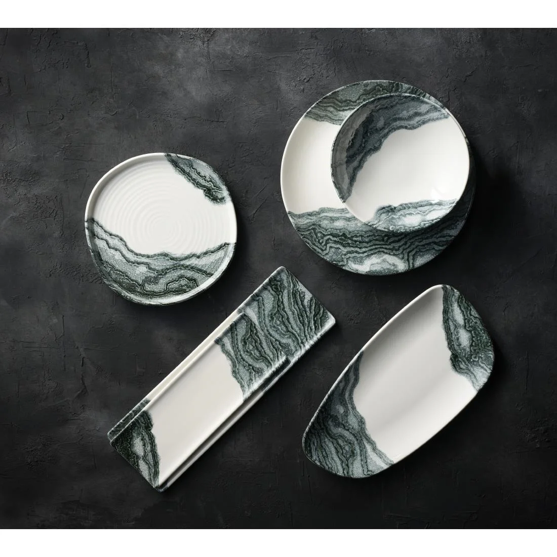 Churchill Tide Black Evolve Coupe Plates 285mm (12 Pack) - Image 2