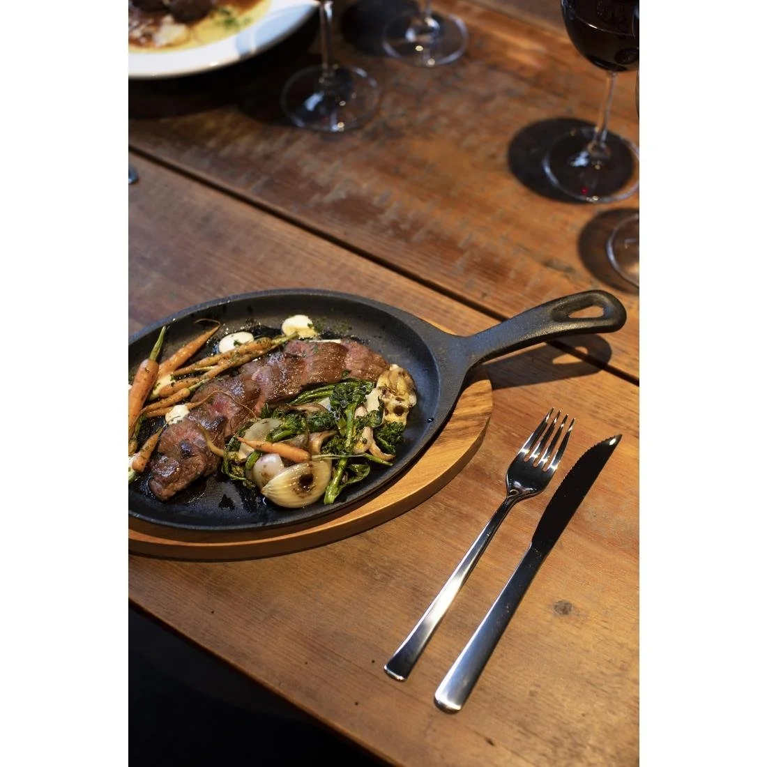 Tramontina Pre-Seasoned Cast Iron Fajita Sizzler 305x185mm - Image 8
