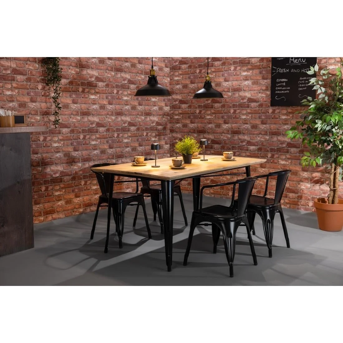 Bolero Bistro Curve Armchairs Black (4 Pack) - Image 3
