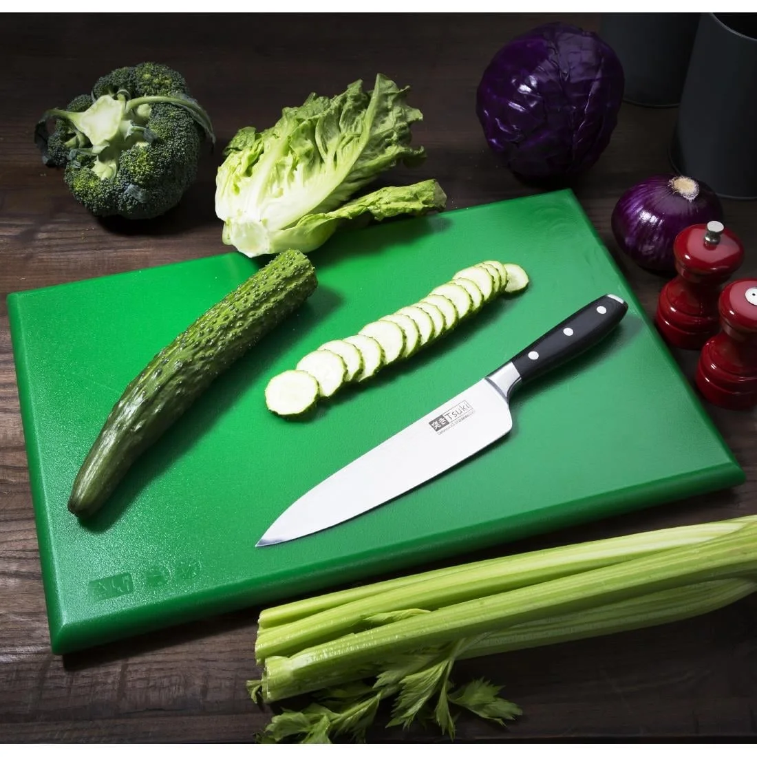 Hygiplas Extra Thick High Density Green Chopping Board - Image 5