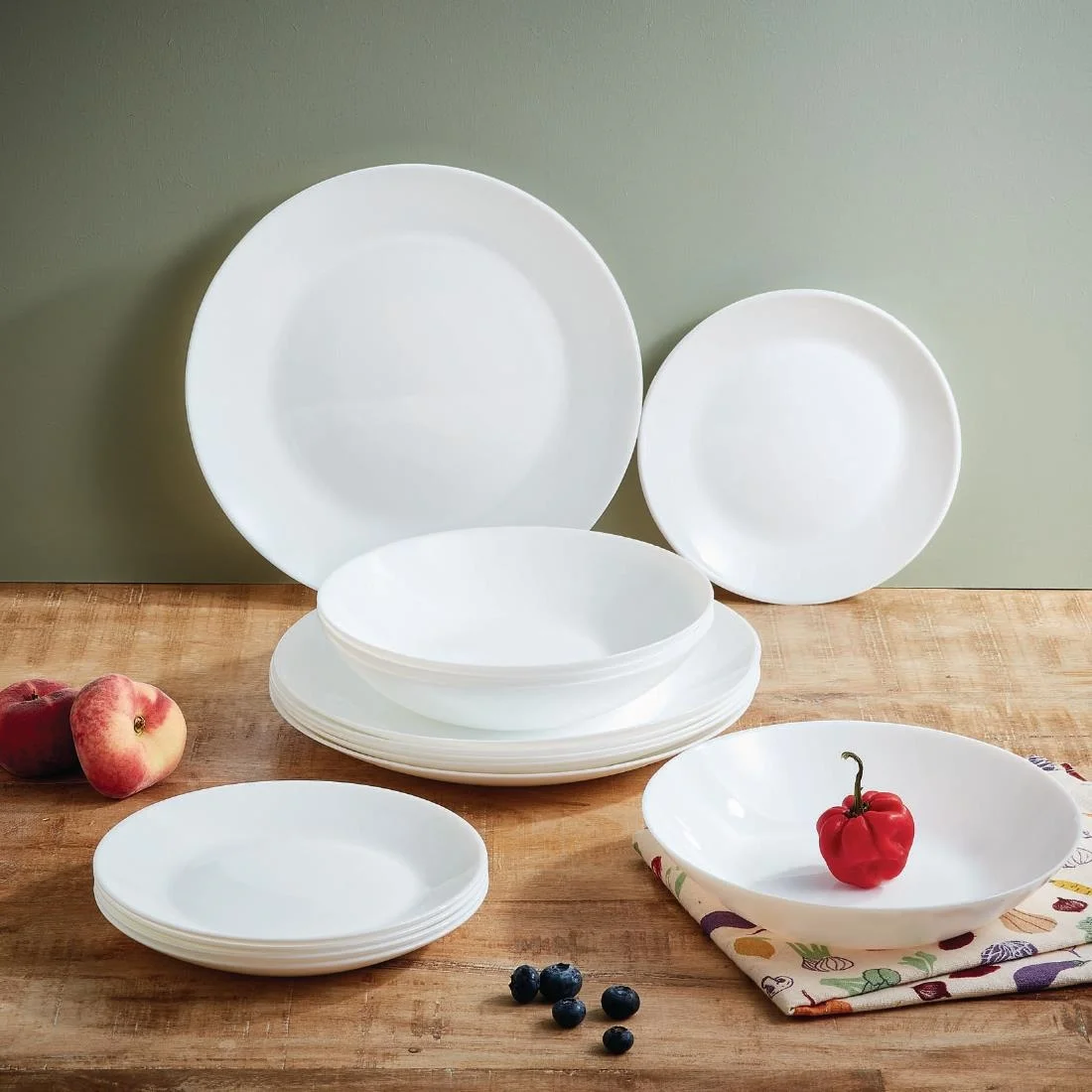 Luminarc Zelie Dessert Plates White 180mm (12 Pack) - Image 3
