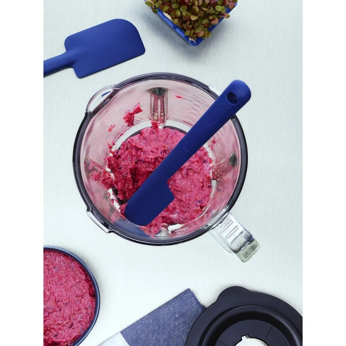 Deglon Stop Glisse Half Maryse Blue Heat Resistant Spatula 250mm - Image 2