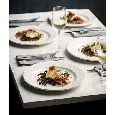 Churchill Viana Presentation Plates White 305mm (12 Pack) - Image 5
