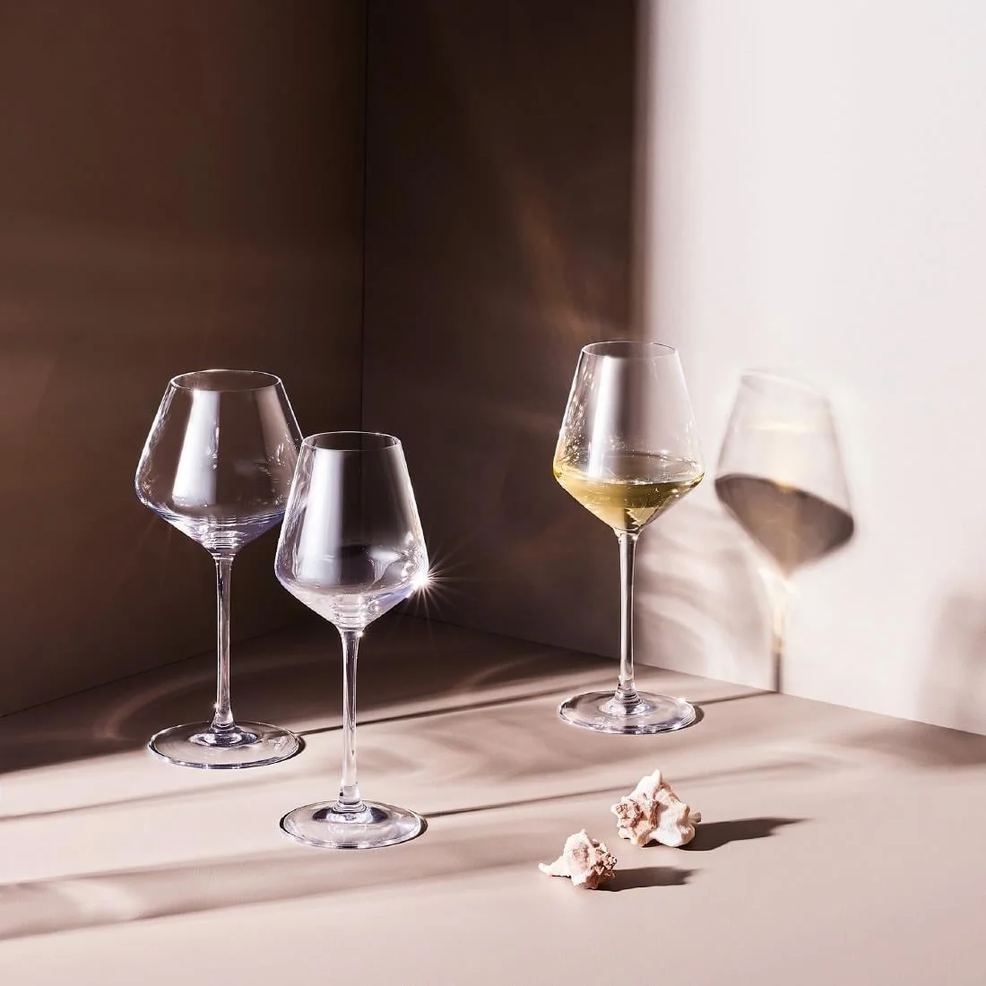 Cristal d'Arques Ultime Universal Wine Glasses 470ml (12 Pack) - Image 4