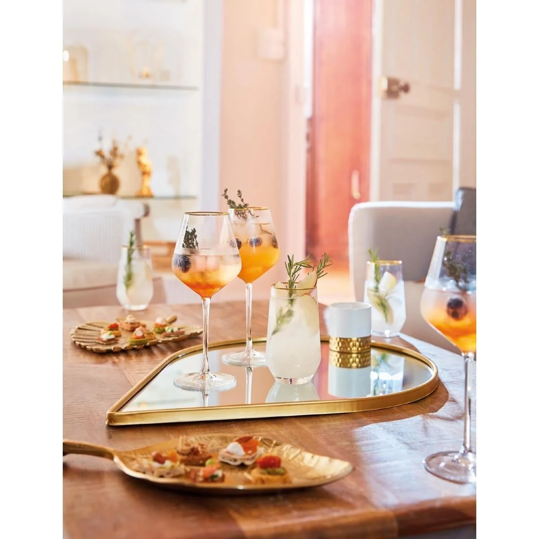 Cristal d'Arques Ultime Gold Band Wine Glasses 380ml (8 Pack) - Image 4