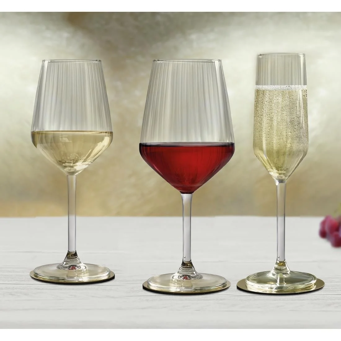 Royal Leerdam Carré Optics Wine Glasses 520ml (6 Pack) - Image 3
